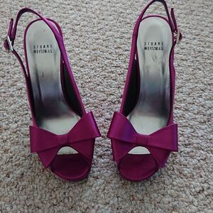 Stuart Weitzman pretty purple satin sweet bow heels size: 7.5 M